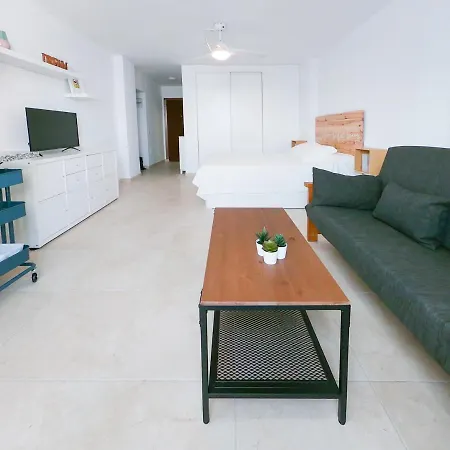 The White Flat *