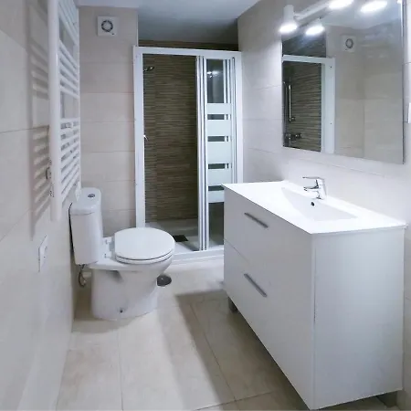 The White Flat
